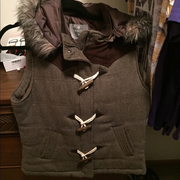 Vest - Picture 1 of 1